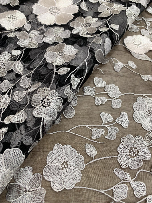 Summer Floral exquisite 3D Lace Fabric (black and white)