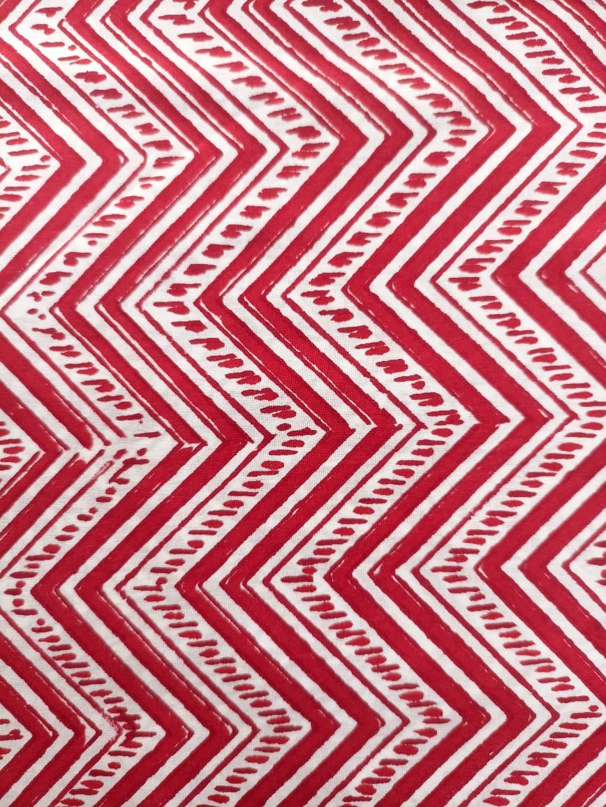 Mul Cotton Red Zig- Zag print organic handloom printed fabric